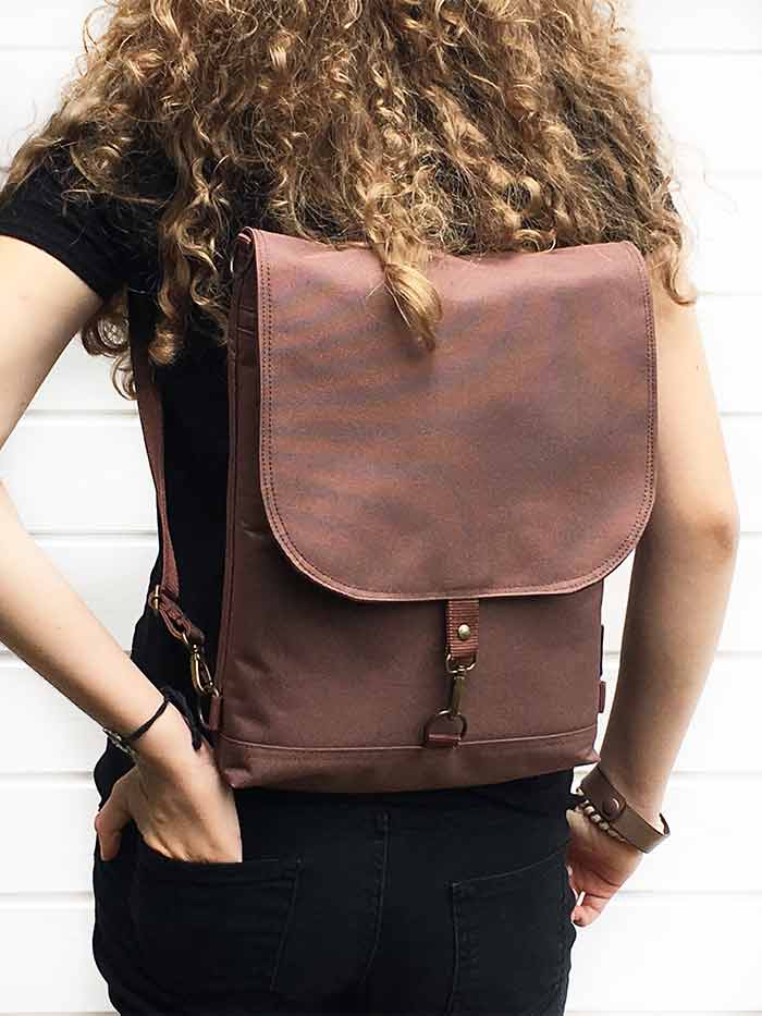 Slim backpack women's shop